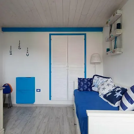Apartment La Stanza Nel Borgo Lerici